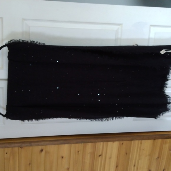 Pretty Persuasions women's black and sequins scarf with tags New - Picture 3 of 17